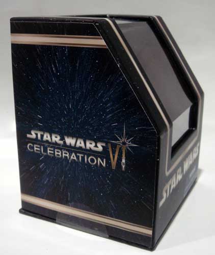 画像: Star Wars Celebration 6 Exclusive Vinylmation Leia Hologram C-8.5/9