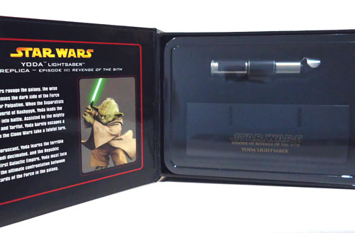 画像: 2005 Master Replica Collectors .45 Scaled Replica Yoda (ROTS) Lightsaber