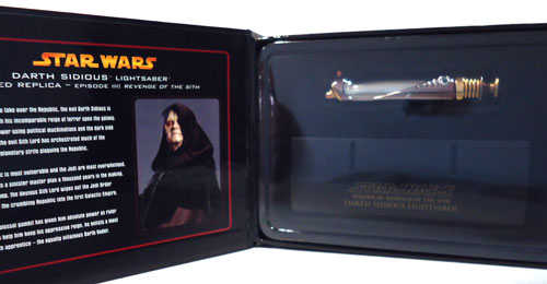 画像: 2005 Master Replica Collectors .45 Scaled Replica Darth Sidious (ROTS) Lightsaber