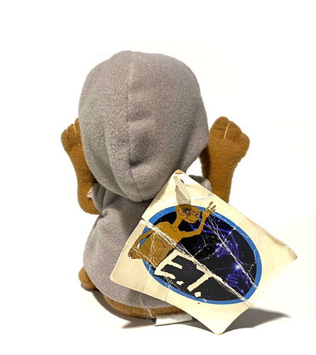 画像: 1997 E.T. The Extra-Terrestrial Plush Figure (Universal Studios Exclusive) 1