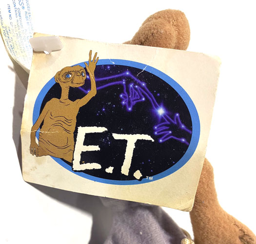 画像: 1997 E.T. The Extra-Terrestrial Plush Figure (Universal Studios Exclusive) 2